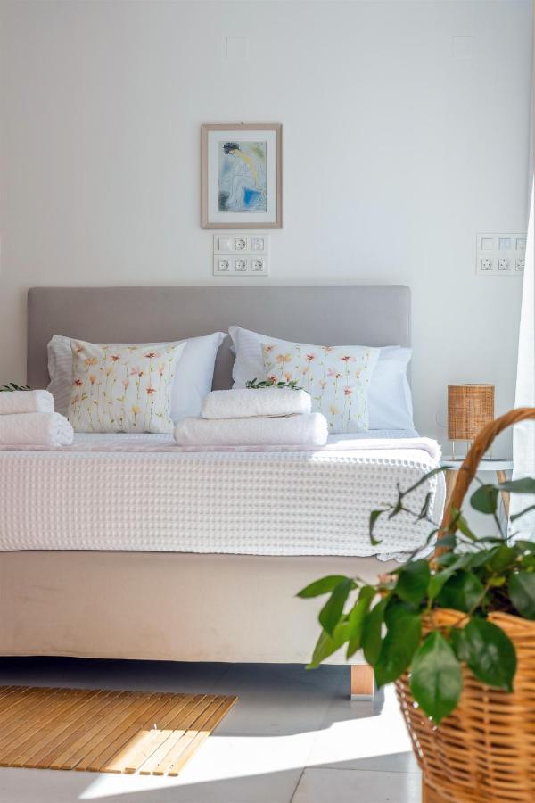 Theseus Zen Luxury Suite - Natural Living Heraklion  Exterior photo